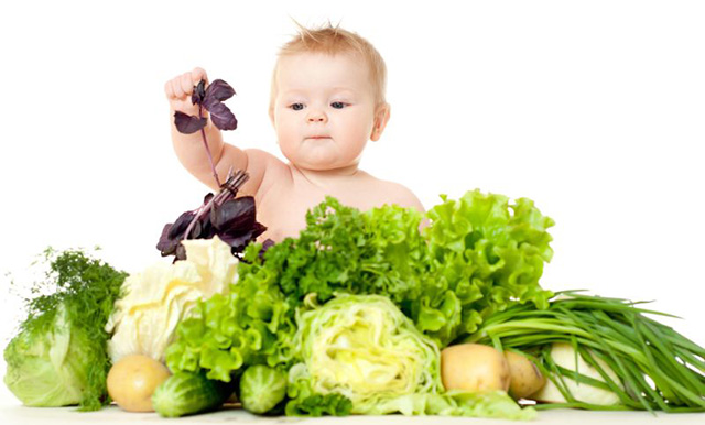 Khuyến cáo mới về về điều không nên trong chế độ ăn cho trẻ dưới 2 tuổi
