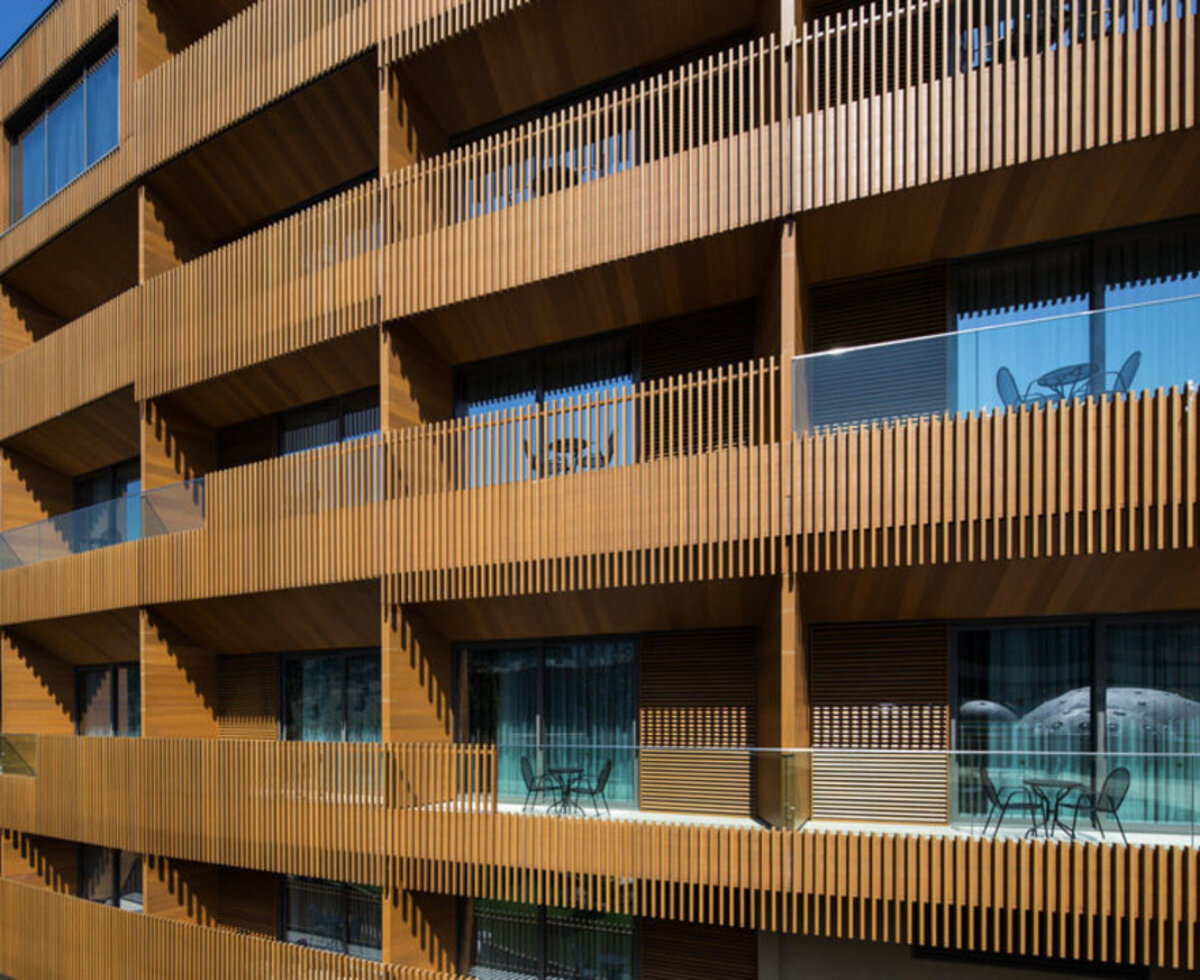 Kim loại phủ veneer gỗ – vật liệu sáng tạo hữu ích cho kiến trúc xây dựng